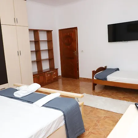 Apartment Xheison Berat