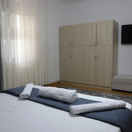 Apartment Xheison